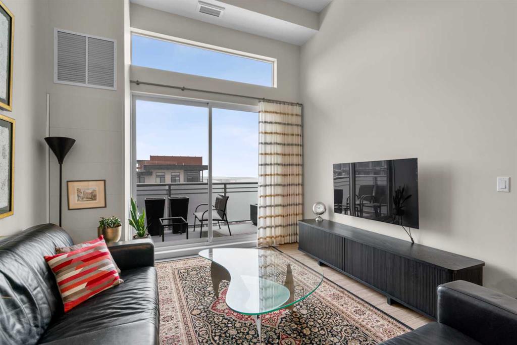 Picture for 607, 11 Mahogany Circle SE