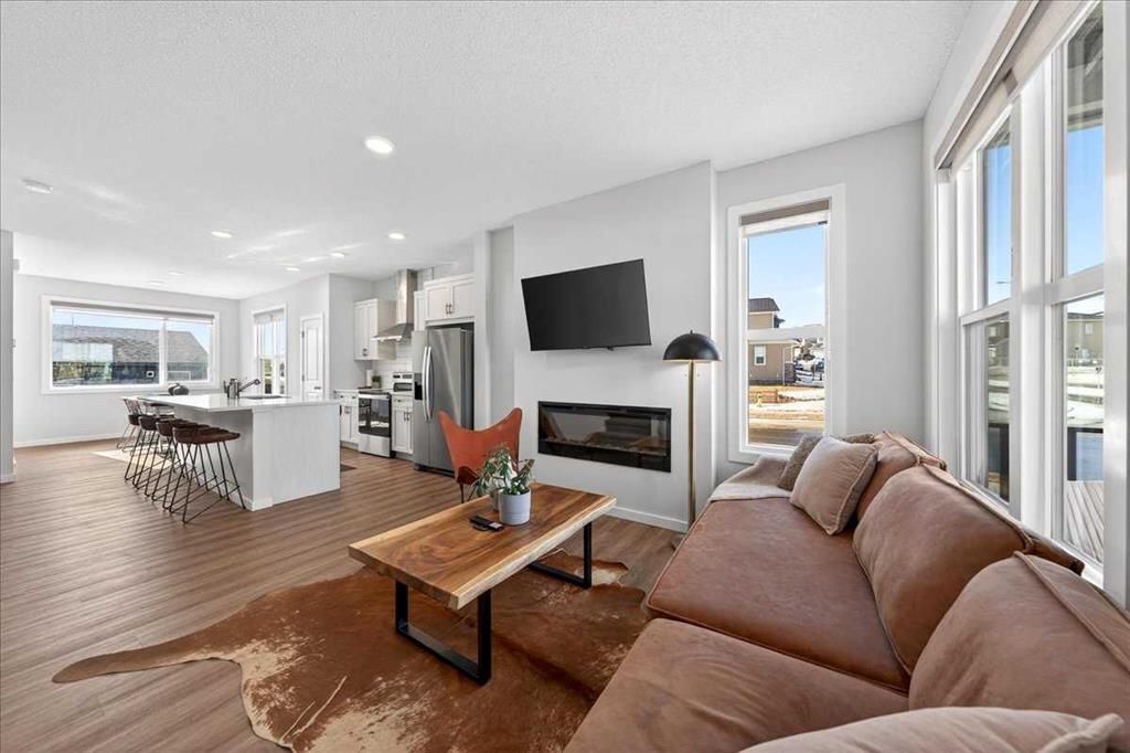 Picture for 543 Livingston Way NE