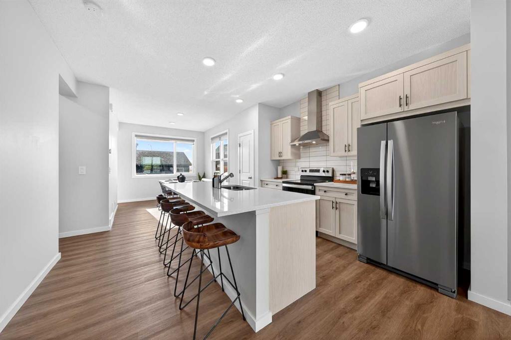 Picture for 543 Livingston Way NE