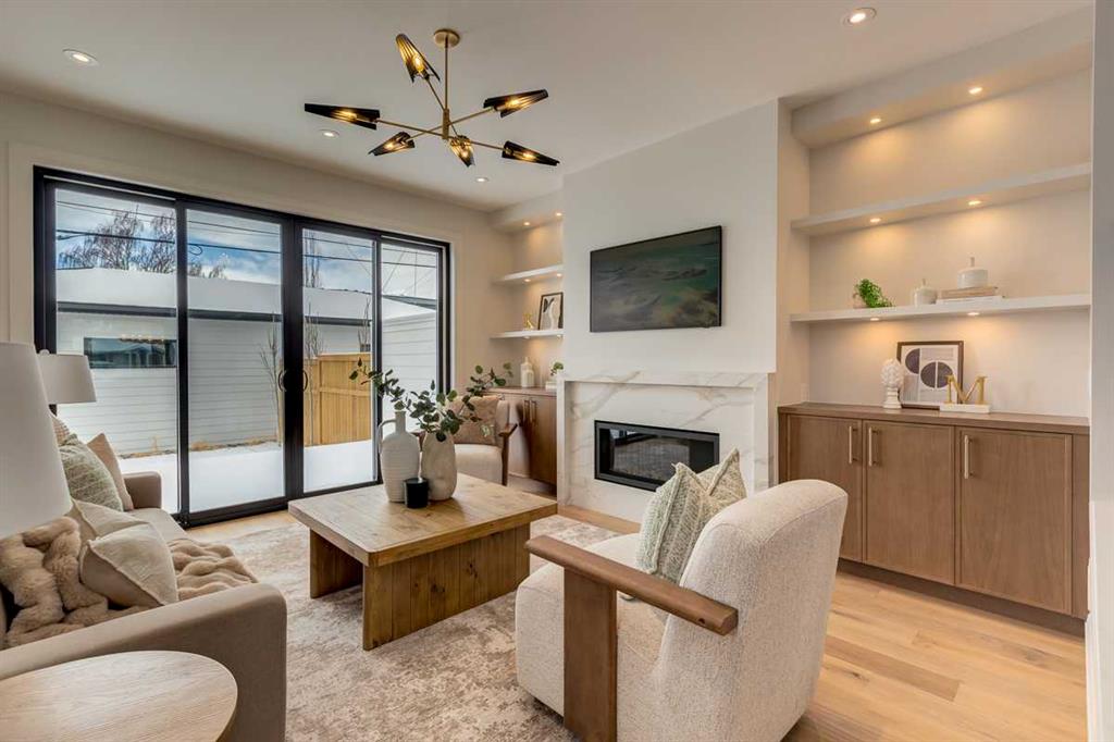 Picture for 2233 35 Street SW