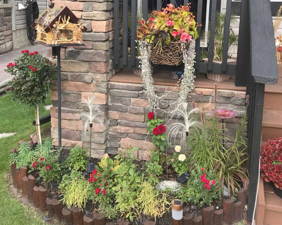 Picture for 23 Kingston View SE