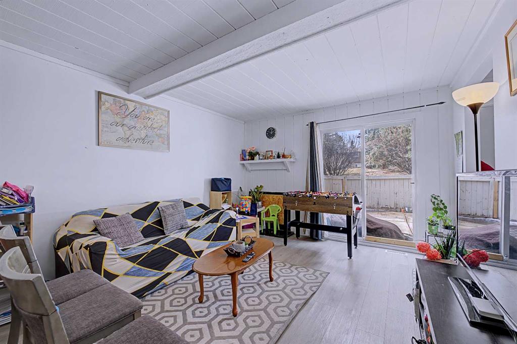 Picture for 317, 5404 10 Avenue SE