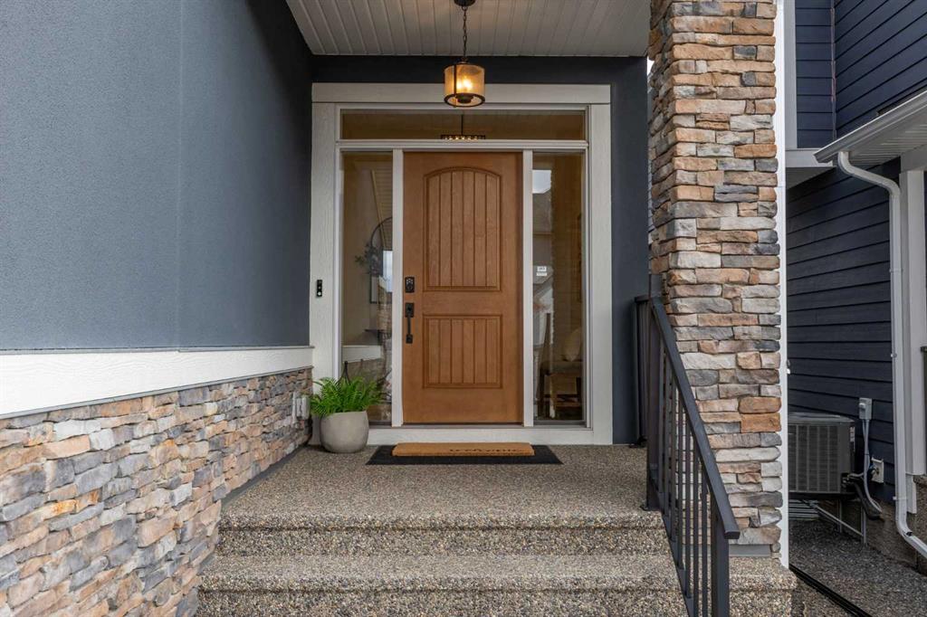 Picture for 225 West Grove Way SW