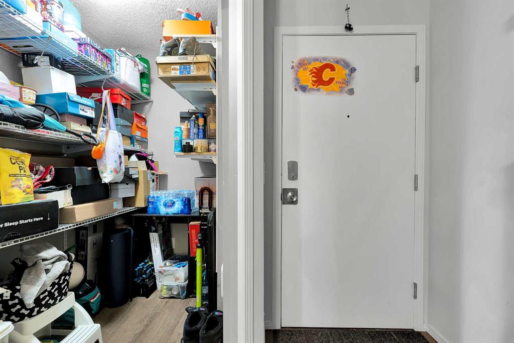 Picture for 402, 5500 Somervale Court SW