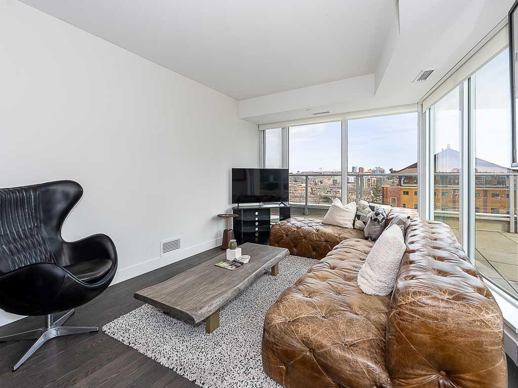 Picture for 805, 1025 5 Avenue SW