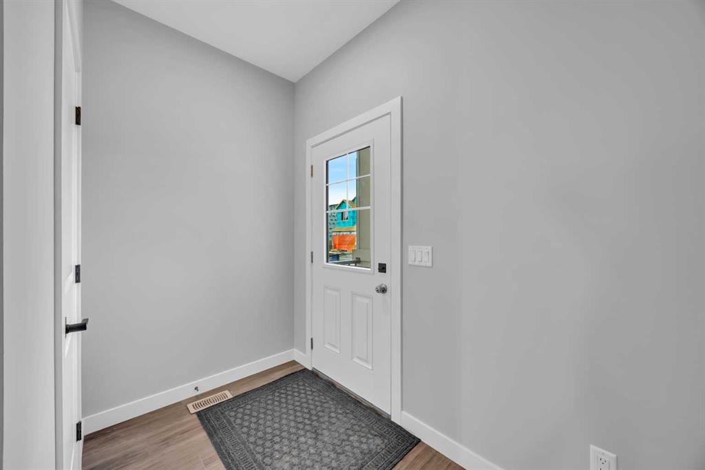 Picture for 17 Hotchkiss Garden SE