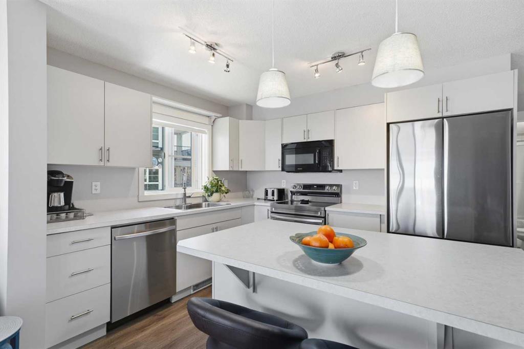 Picture for 4201, 279 Copperpond Common SE