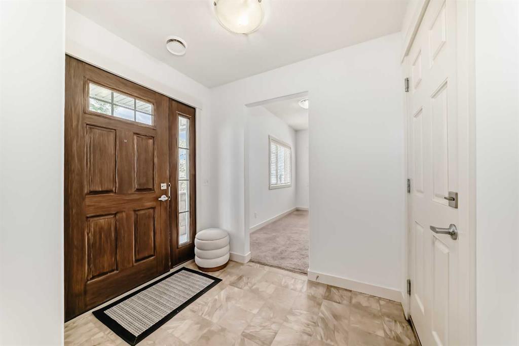 Picture for 310 Skyview Ranch Grove NE