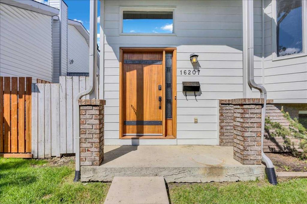 Picture for 16207 Shawfield Drive SW