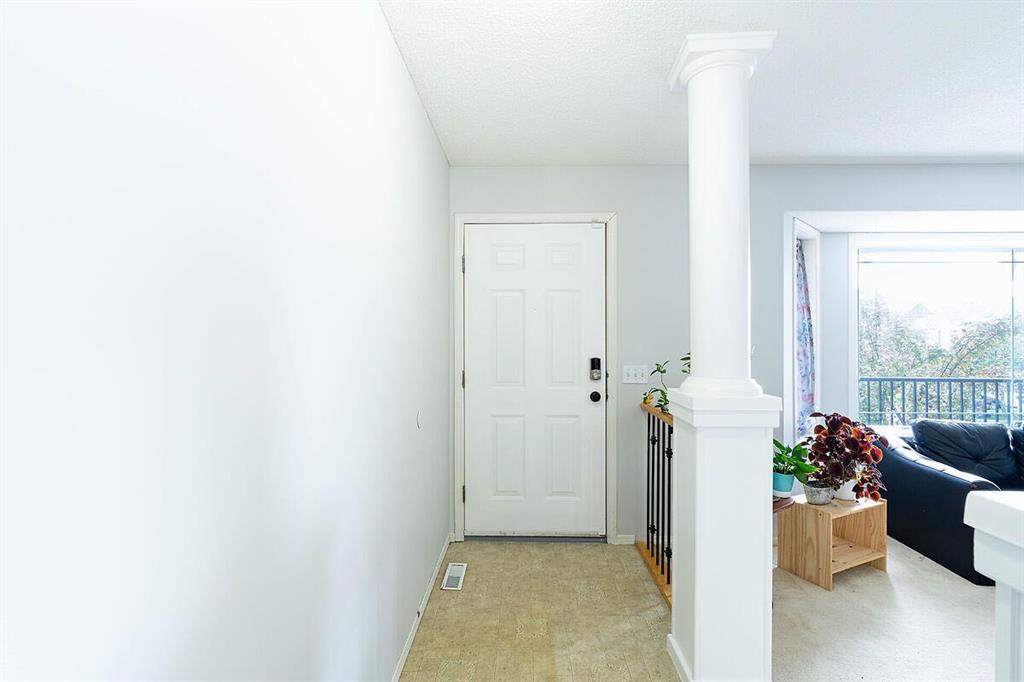Picture for 102, 950 Arbour Lake Road NW