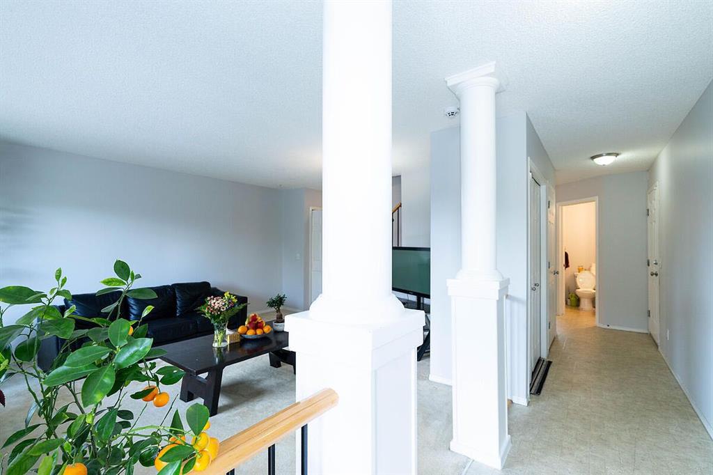 Picture for 102, 950 Arbour Lake Road NW