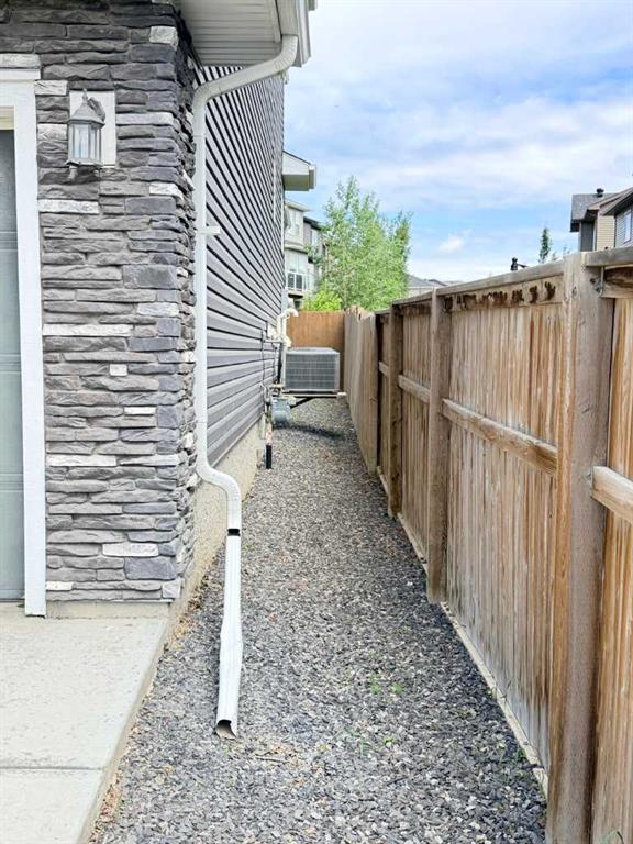 Picture for 252 Nolancliff Crescent NW