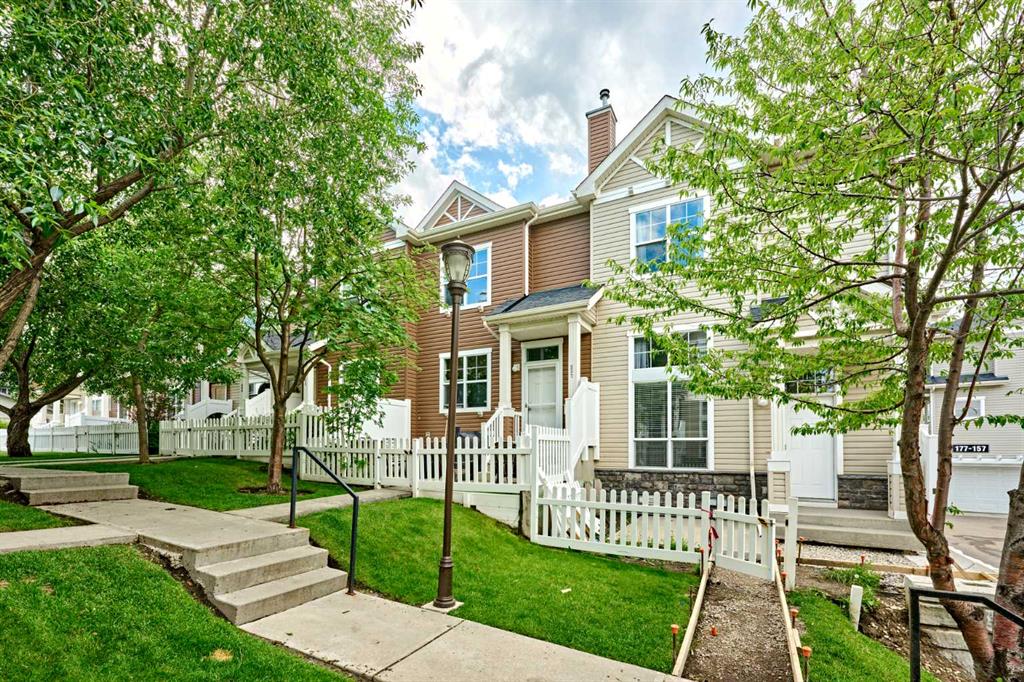 Picture for 225 ELGIN Gardens SE