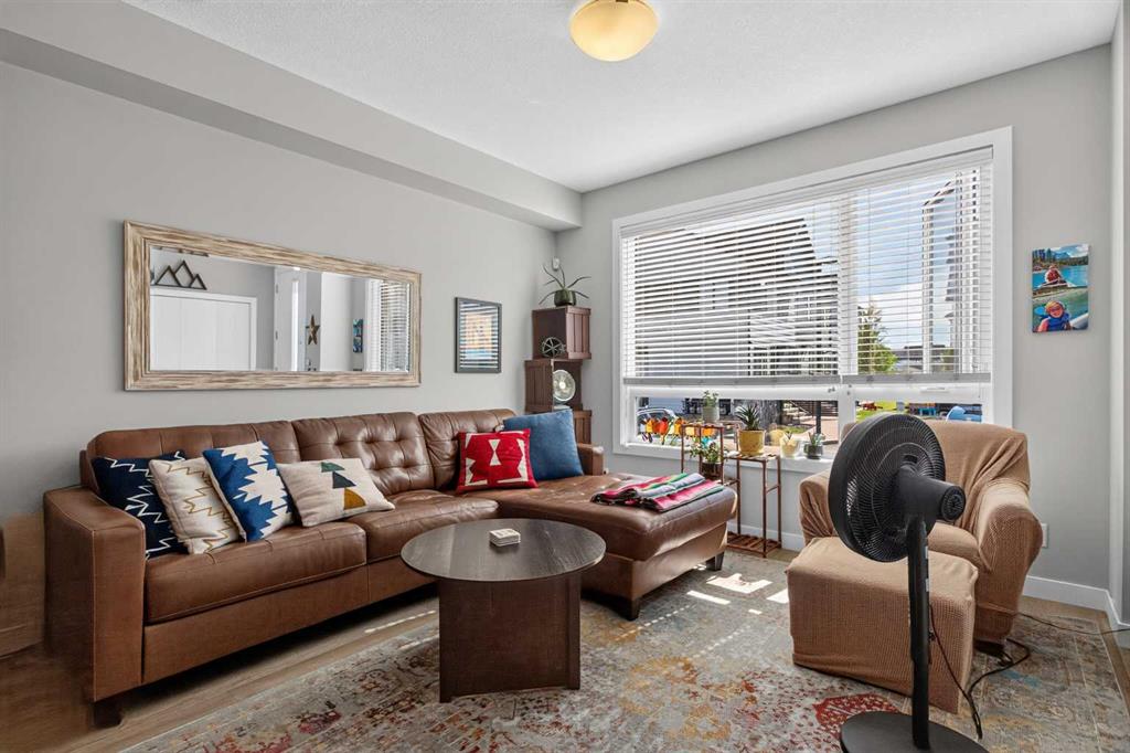 Picture for 107 Redstone Crescent NE