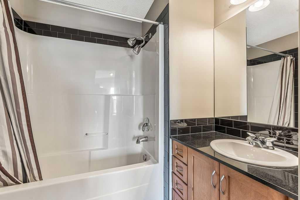 Picture for 4501, 11811 Lake Fraser Drive SE https://www.cirrealty.ca/reb/creb/32/A2265932_21.jpg
