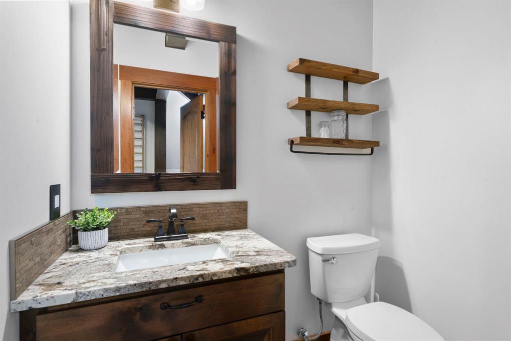 Picture for 178026 229 Street W https://www.cirrealty.ca/reb/creb/32/A2266432_20.jpg