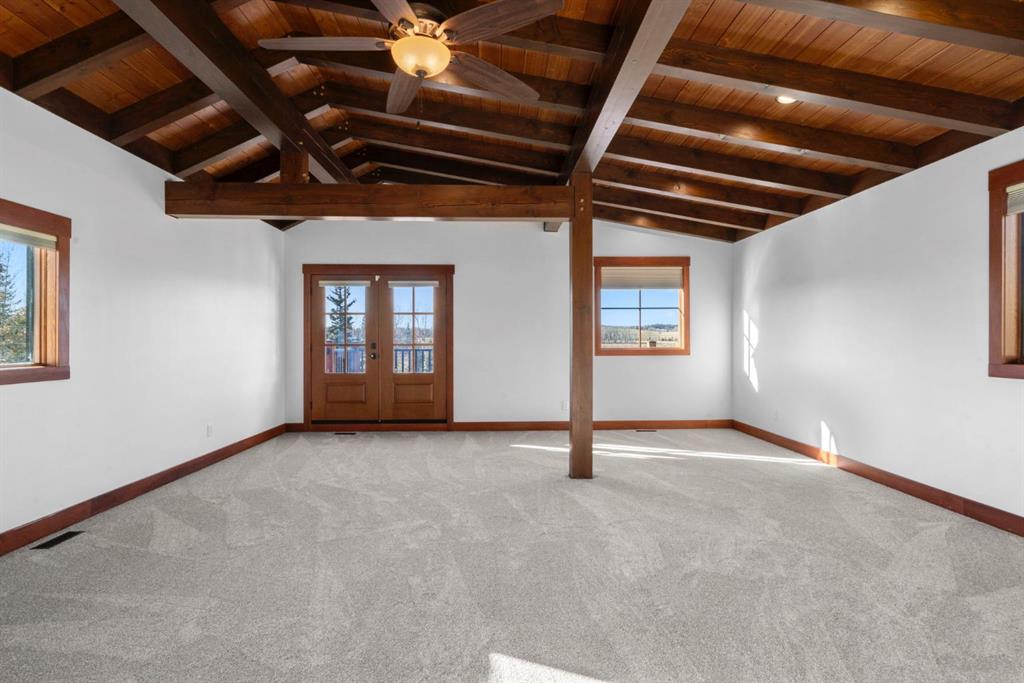 Picture for 178026 229 Street W https://www.cirrealty.ca/reb/creb/32/A2266432_29.jpg