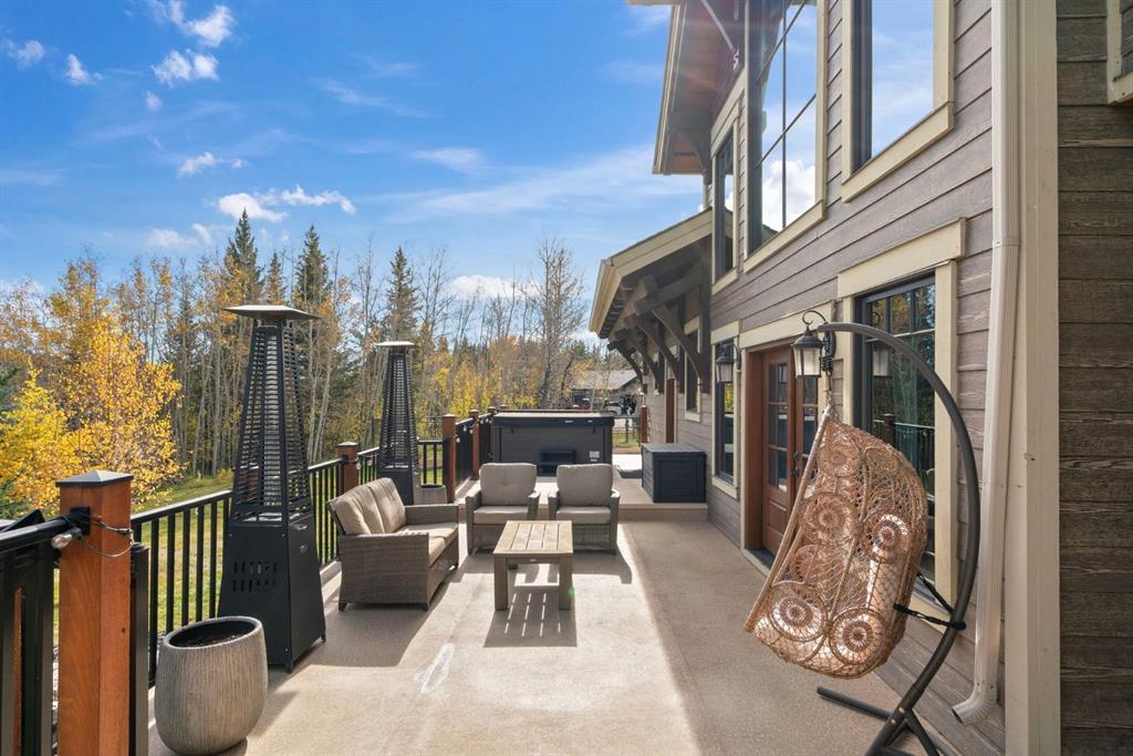 Picture for 178026 229 Street W https://www.cirrealty.ca/reb/creb/32/A2266432_41.jpg