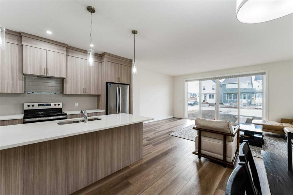 Picture for 3222 Chinook Winds Drive SW