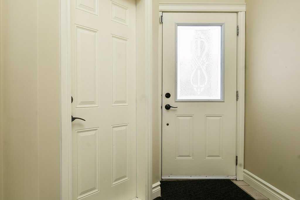 Picture for 415 Taralake Way NE