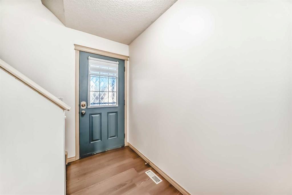 Picture for 287 Covepark Rise NE