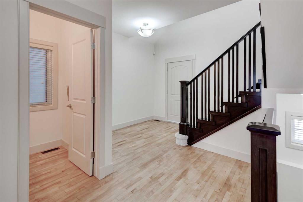 Picture for 1410 26A Street SW