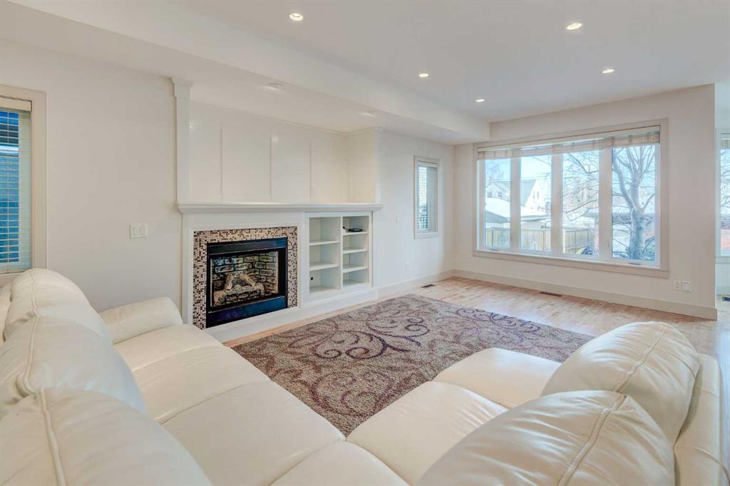 Picture for 1410 26A Street SW