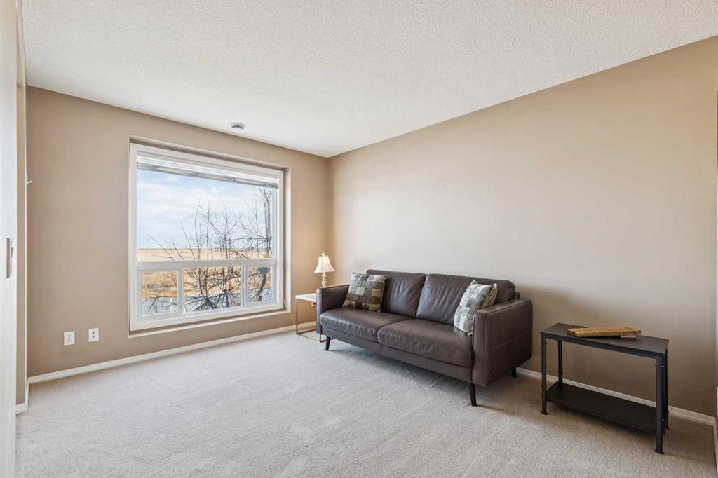 Picture for 152 Sunrise Terrace NE