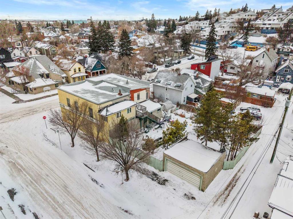 Picture for 922 19 Avenue SE