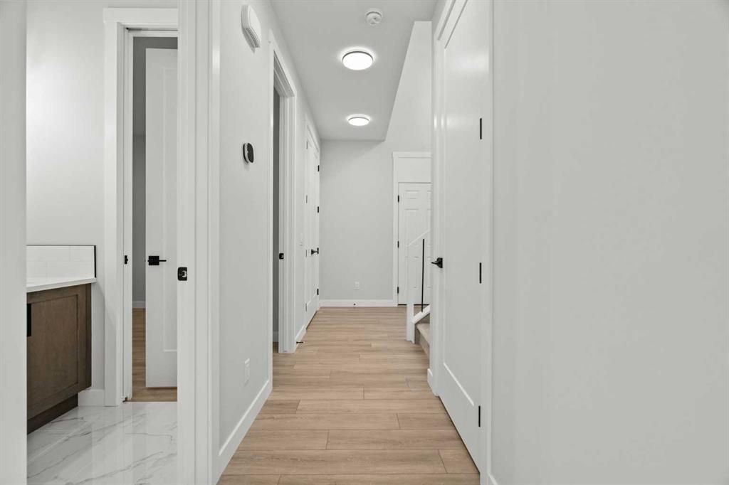 Picture for 298 Kinniburgh Loop 