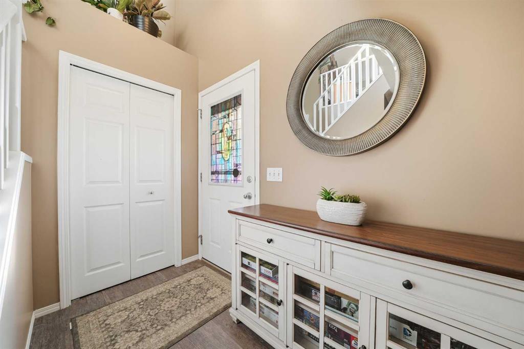 Picture for 14 Kincora Drive NW