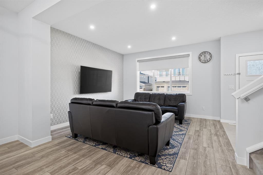 Picture for 340 Chelsea Passage 