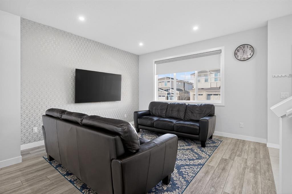 Picture for 340 Chelsea Passage 