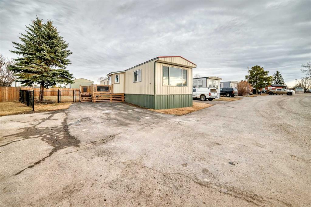 Picture for 318 Aurora Drive NE