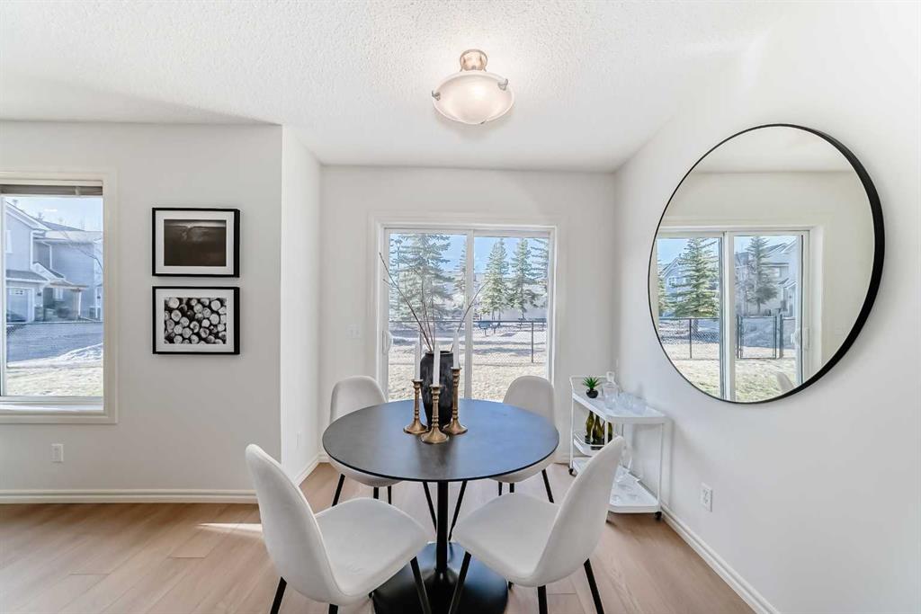 Picture for 105, 371 Marina Drive 