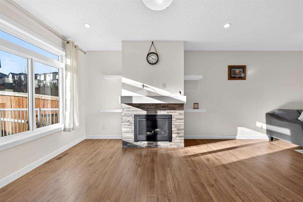 Picture for 353 Nolanhurst Crescent NW