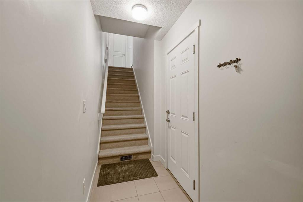 Picture for 214 Nolanfield Villas NW