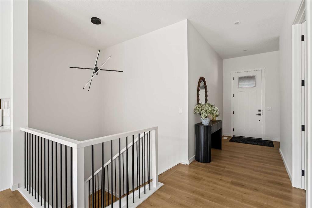 Picture for 68 Cranbrook Cape SE