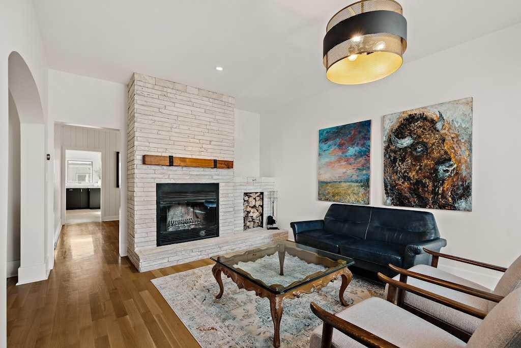 Picture for 1509 19 Avenue SW