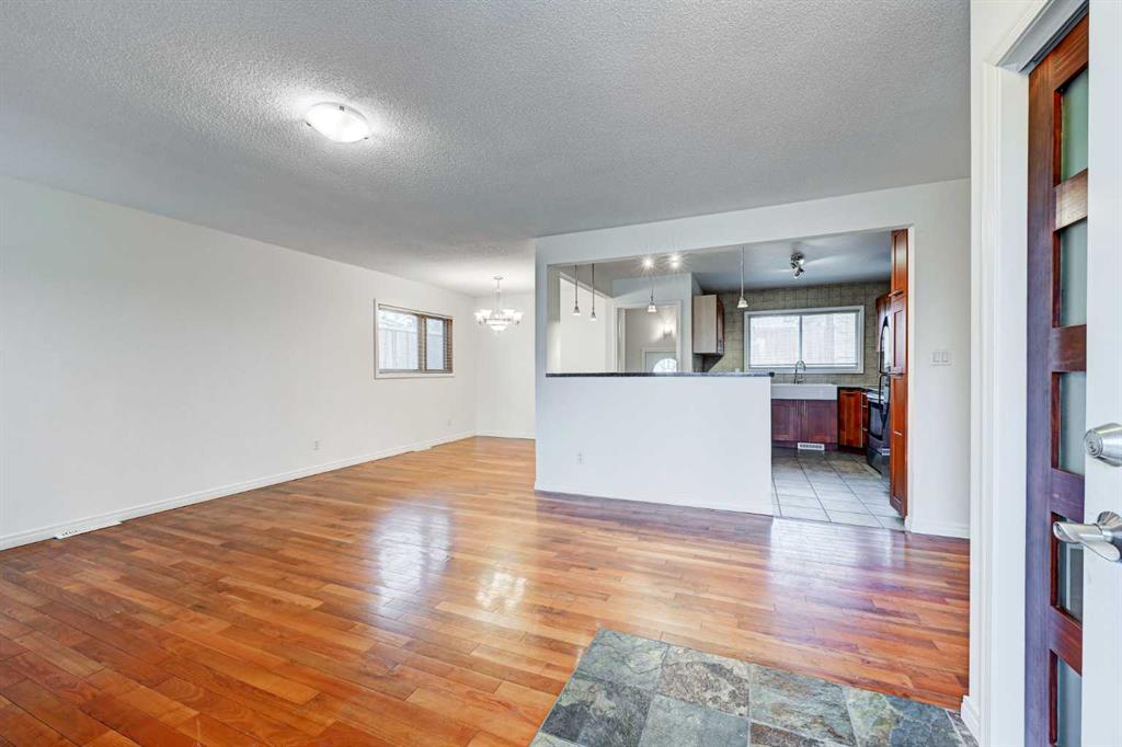 Picture for 7739 Fleetwood Drive SE