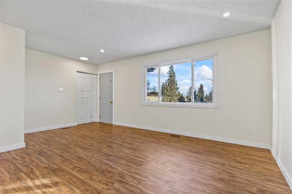 Picture for 531 64 Avenue NW