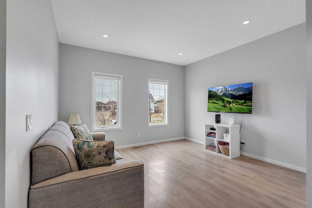 Picture for 323 Marquis Court SE