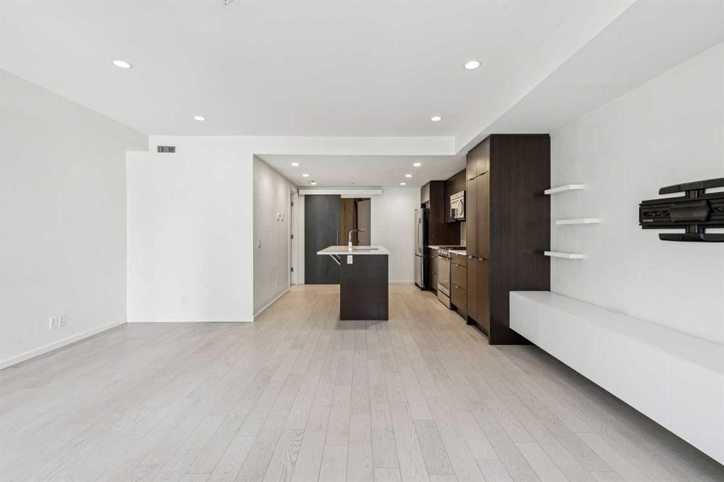 Picture for 101, 1719 9A Street SW