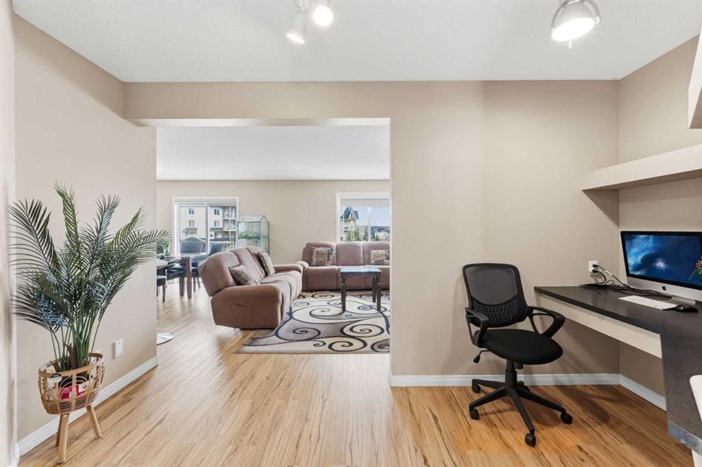 Picture for 21 Panamount Crescent NW