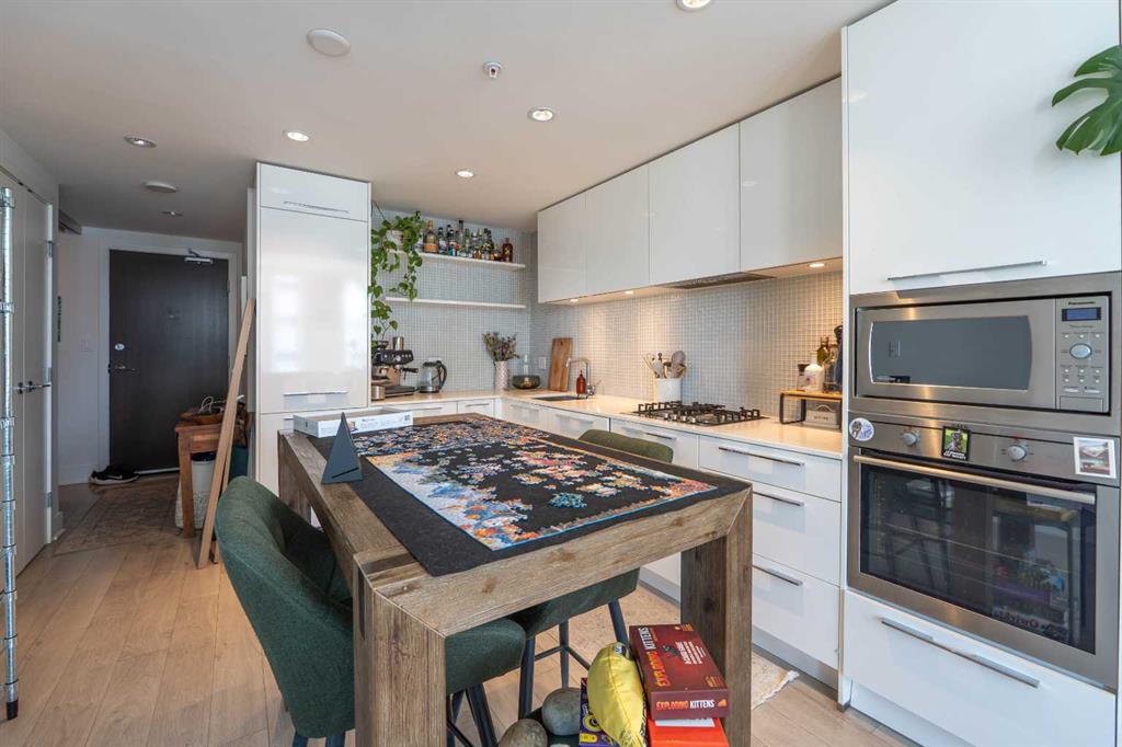 Picture for 1503, 901 10 Avenue SW