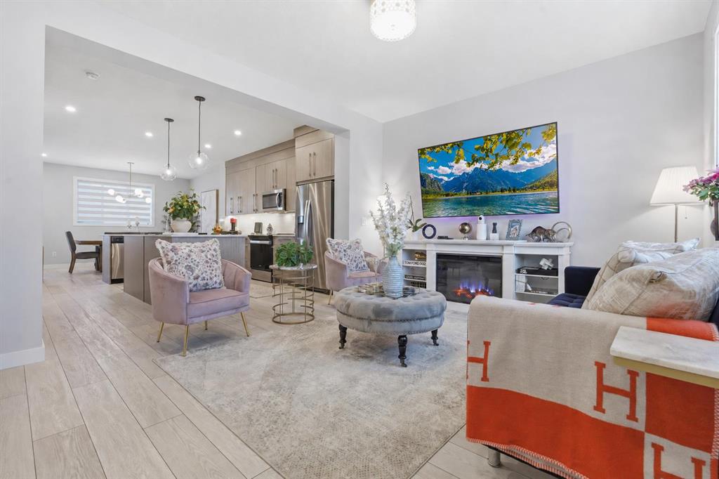 Picture for 1053 west lakeview  