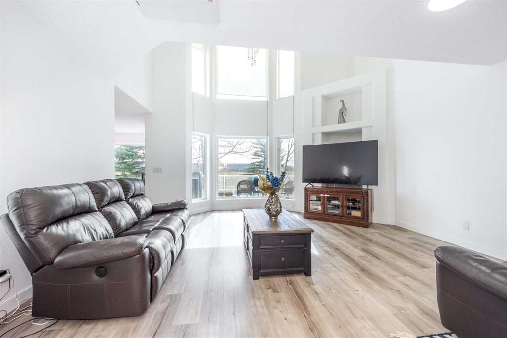 Picture for 230 Sierra Nevada Place SW