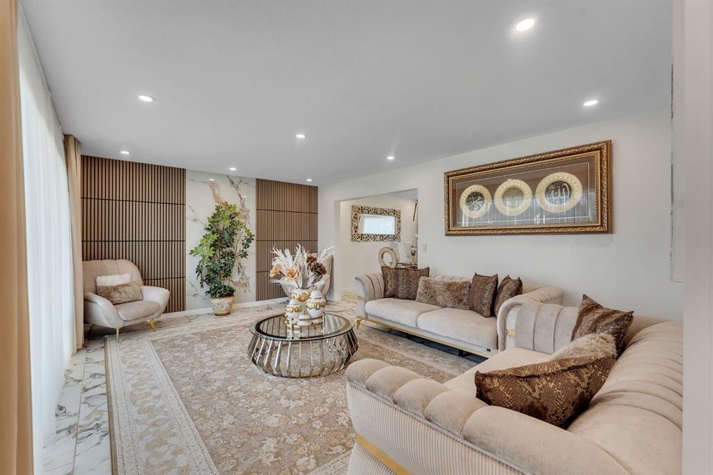 Picture for 316 Templeton Circle NE