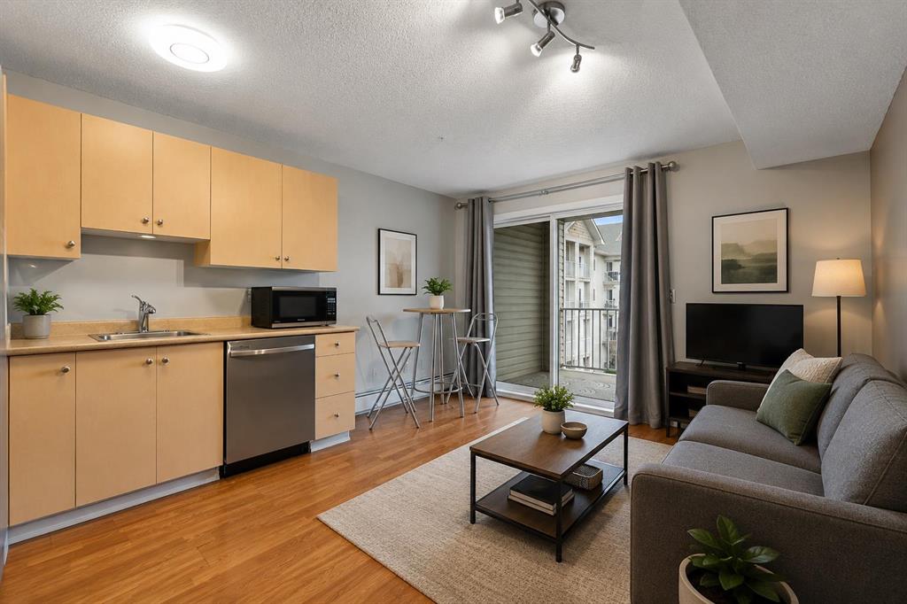 Picture for 321, 1717 60 Street SE
