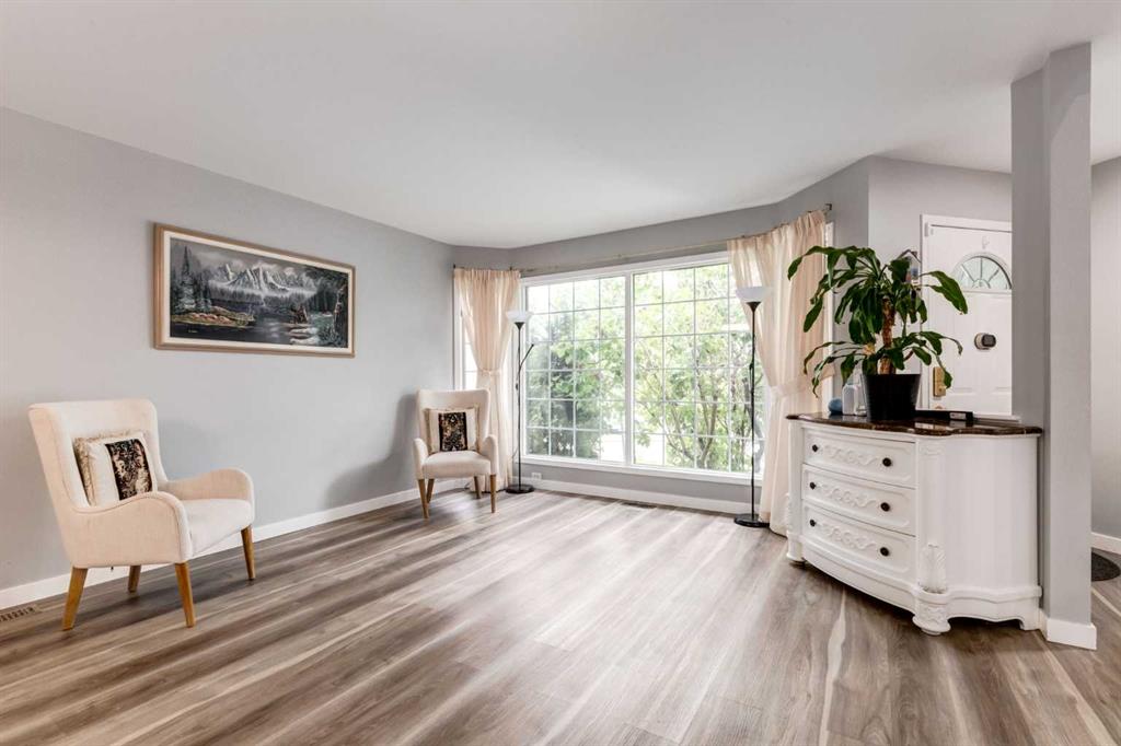 Picture for 109 Shawbrooke Close SW